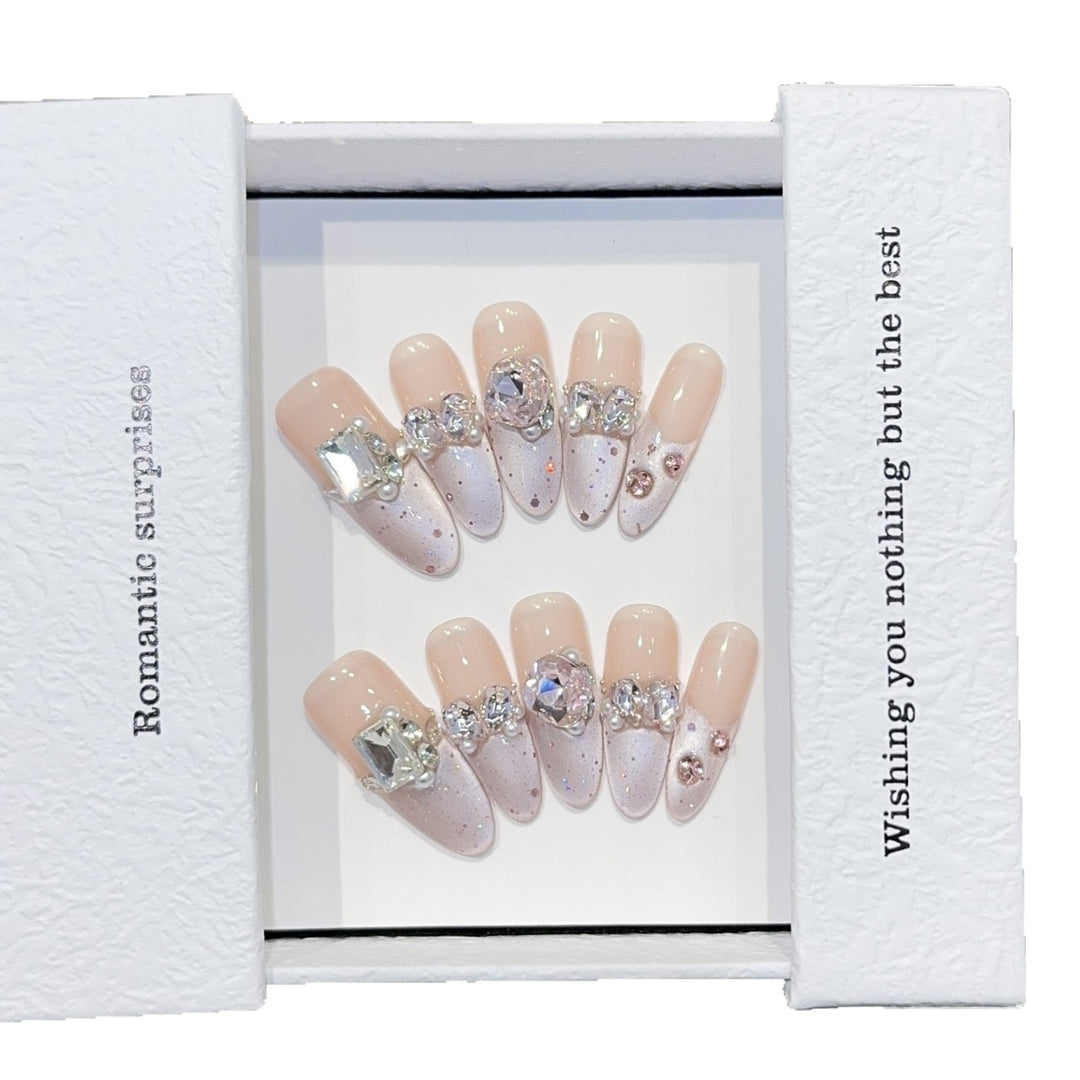 Romantic artificial nails with glitter decoration Kalsten