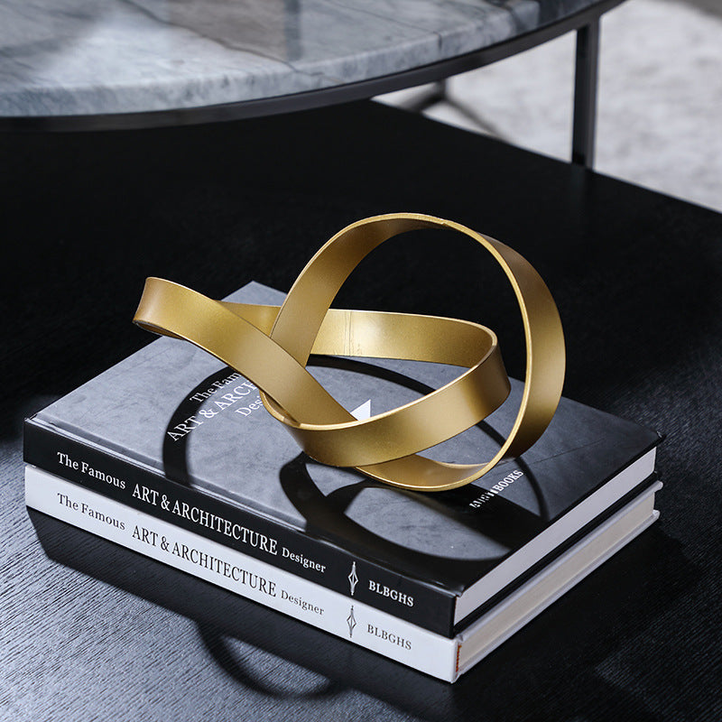 Stylish Metal Decorative Sculpture