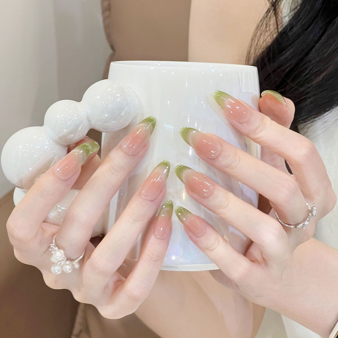 Elegantly Curved Ombre Press-On Nail Set Kalsten