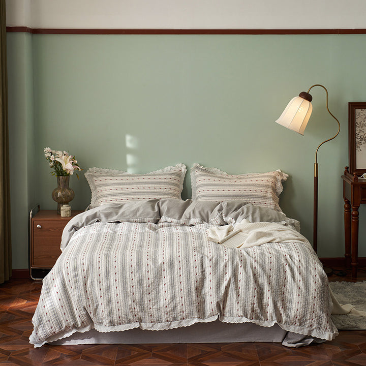 Premium cotton bedding set with fine canvas texture and zipper