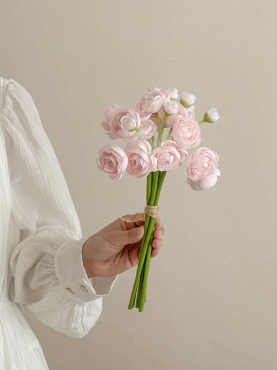 Lifelike Pink Rose Bouquet