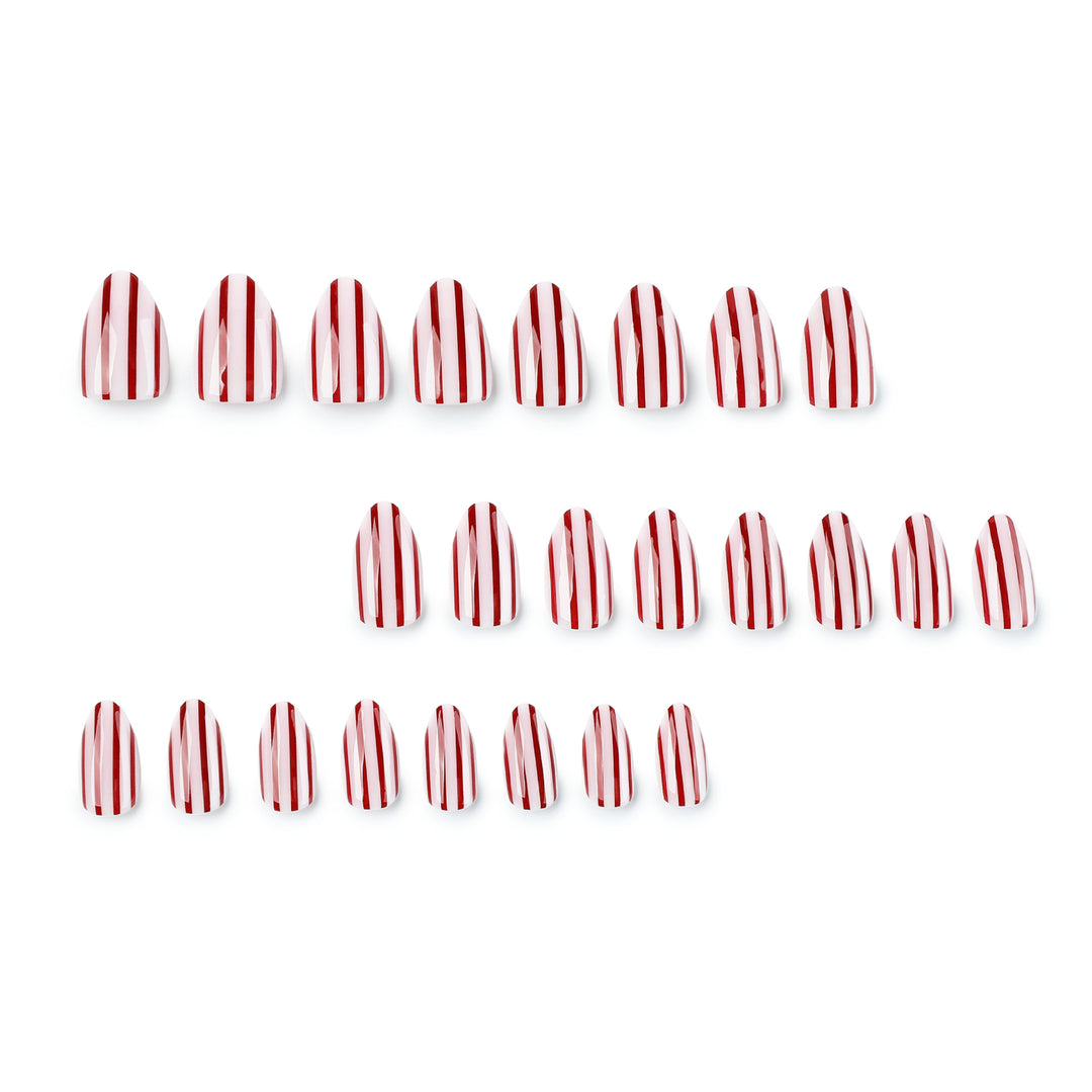 Artistic nail art with striped design Kalsten