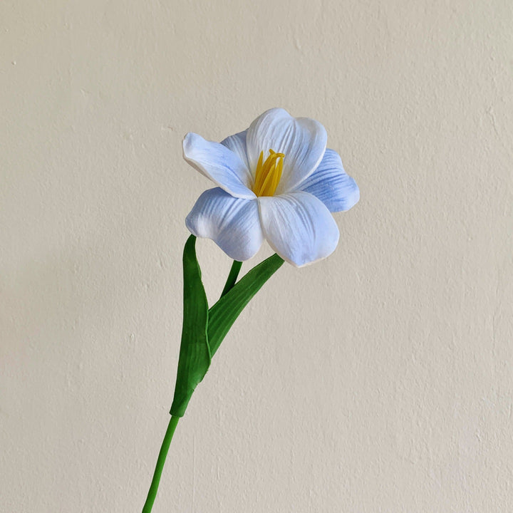 Decorative Artificial Lily Stem