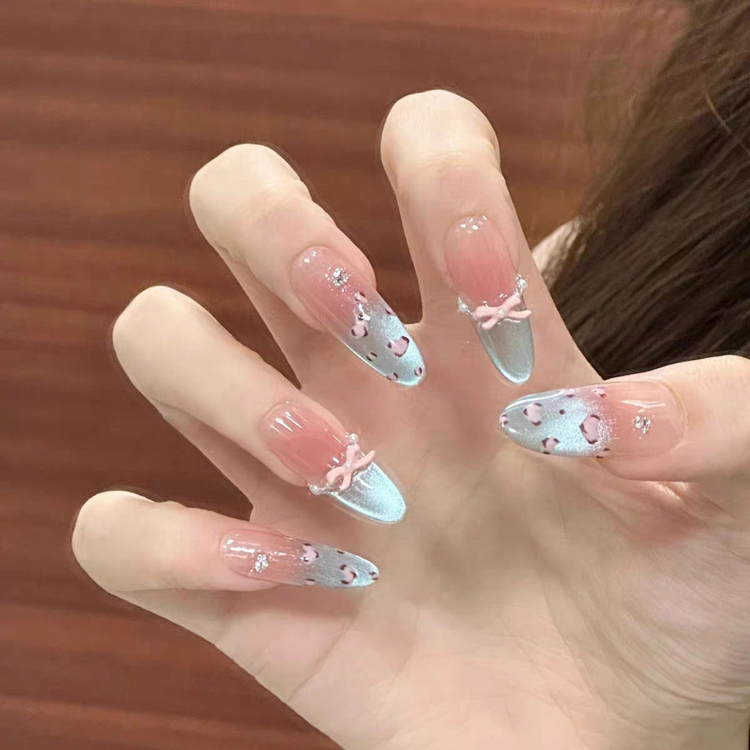 Artistic Press-On Nail Set with Unique Designs Kalsten