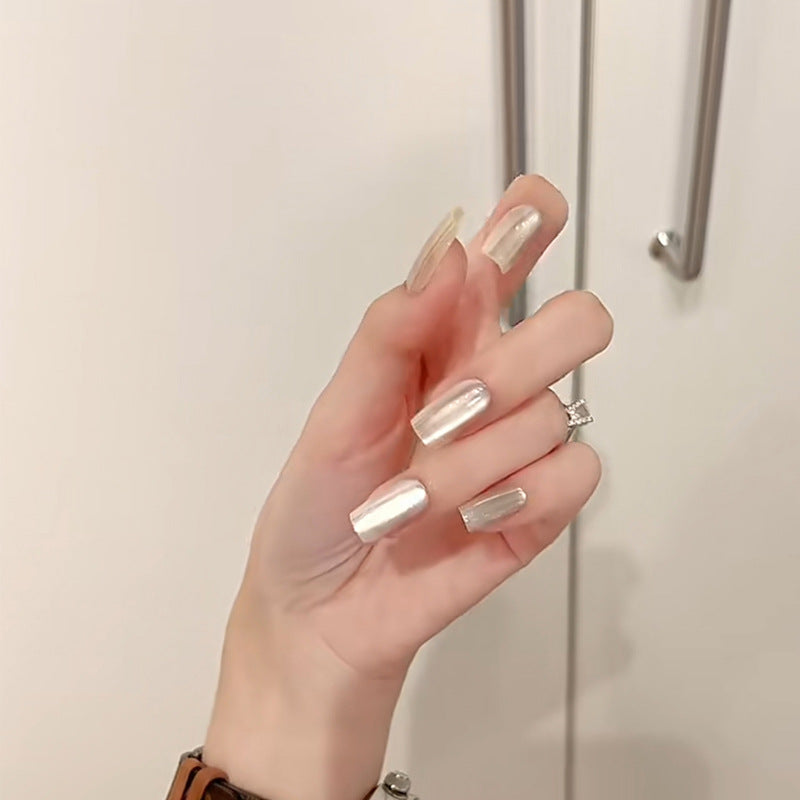 Stylish Press-On Nail Set with Elegant Floral Accents Kalsten