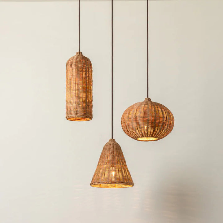 Handmade pendant light made of braided rattan Kalsten