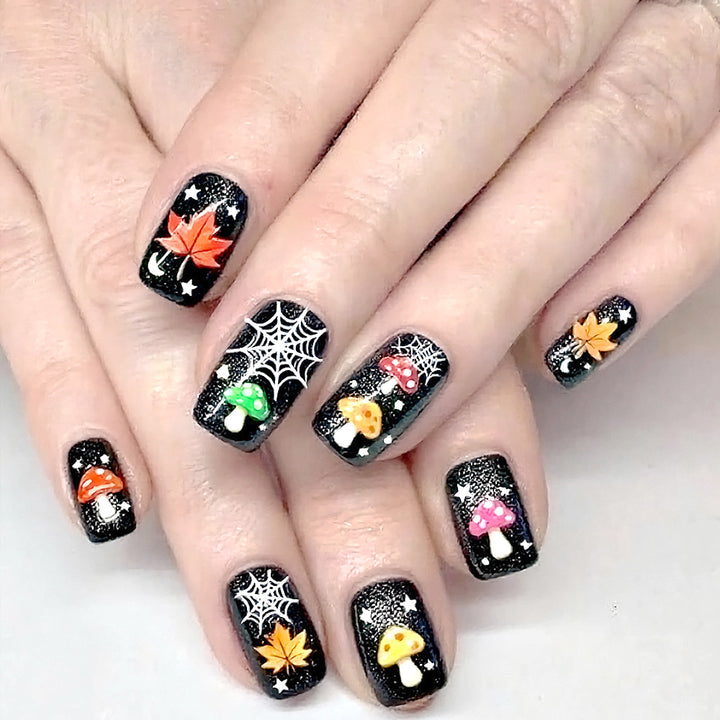 Festive Halloween-Themed Press-On Nail Art Kalsten