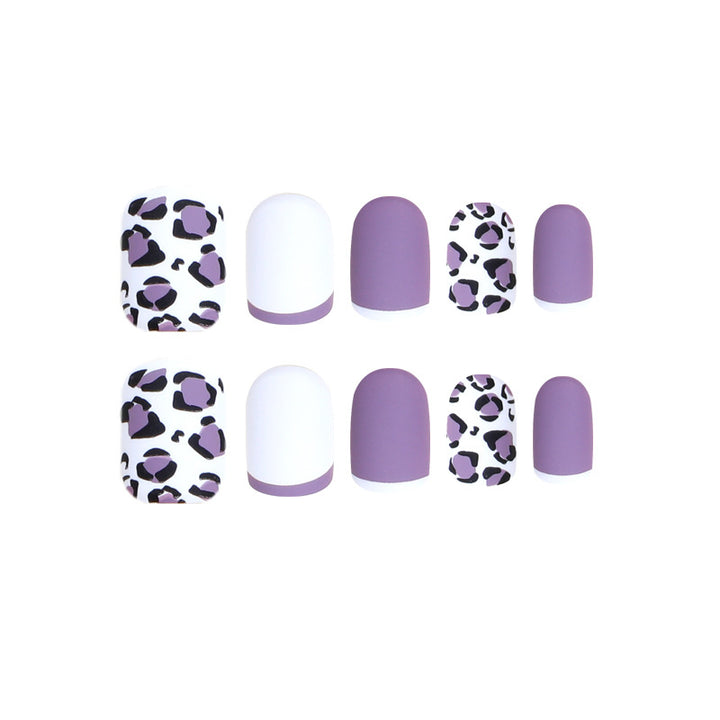 Glamorous nail art with elegant leopard patterns and gradient Kalsten