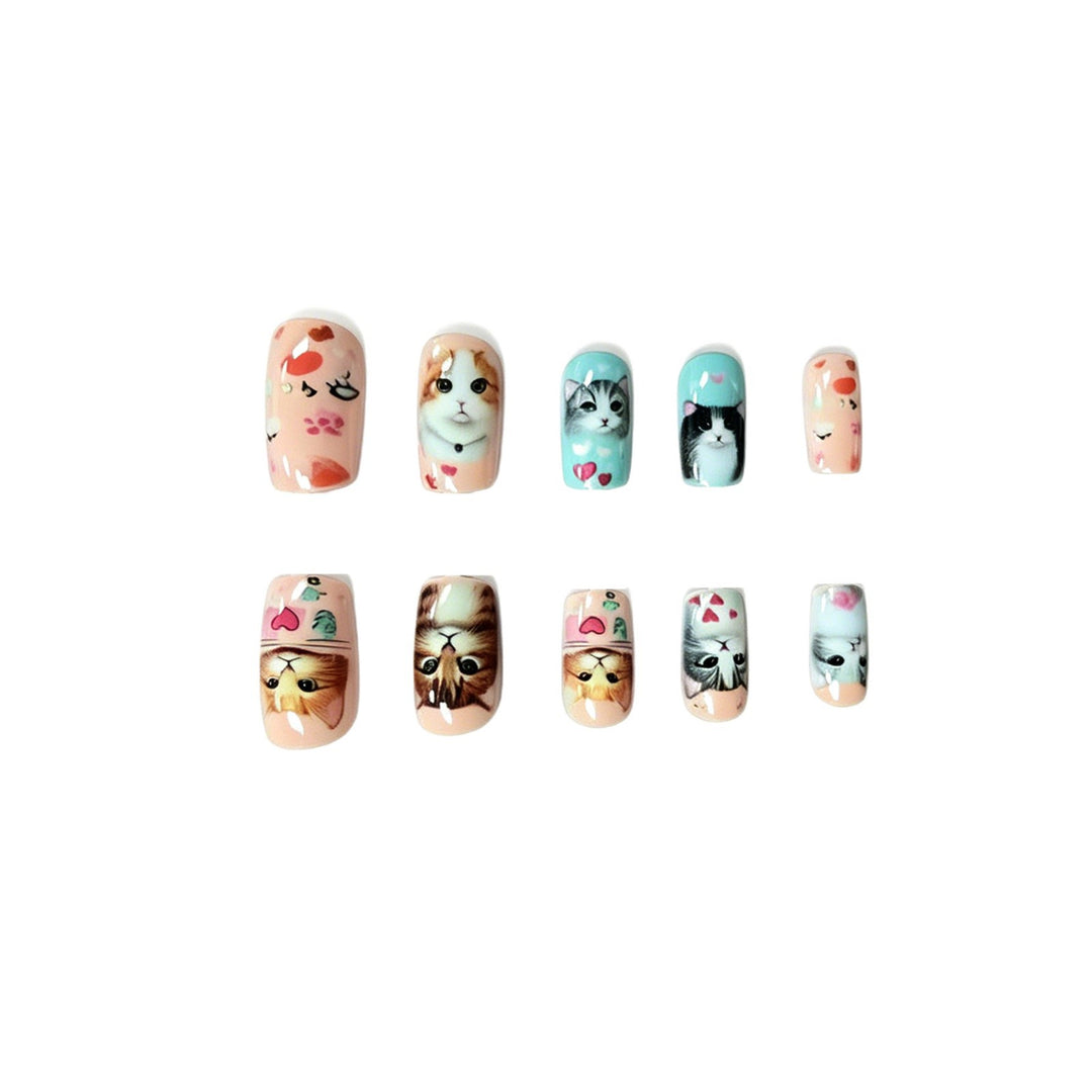 Artistic Cat-Themed Nail Extensions Kalsten