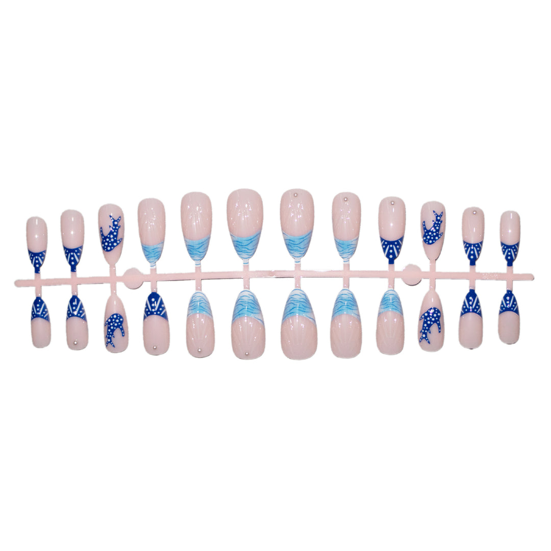 Elegant Artistic Nail Design Set