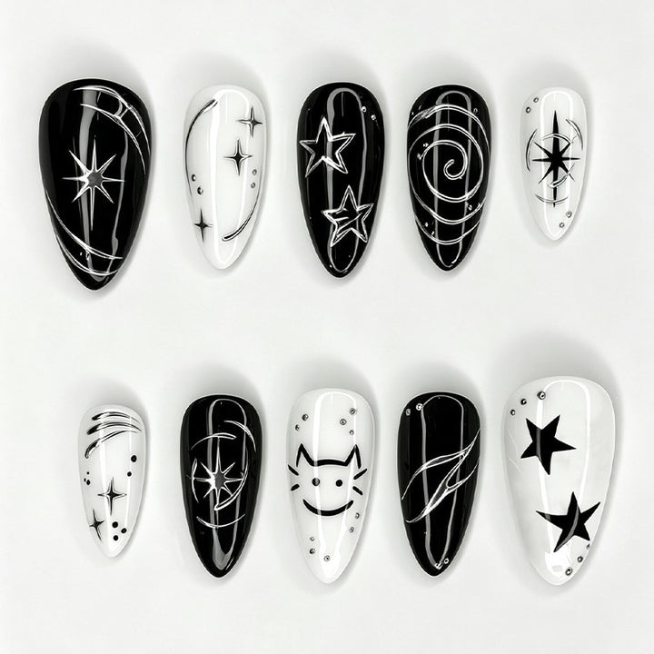 Nail art set with creative star motifs and sparkling accents Kalsten