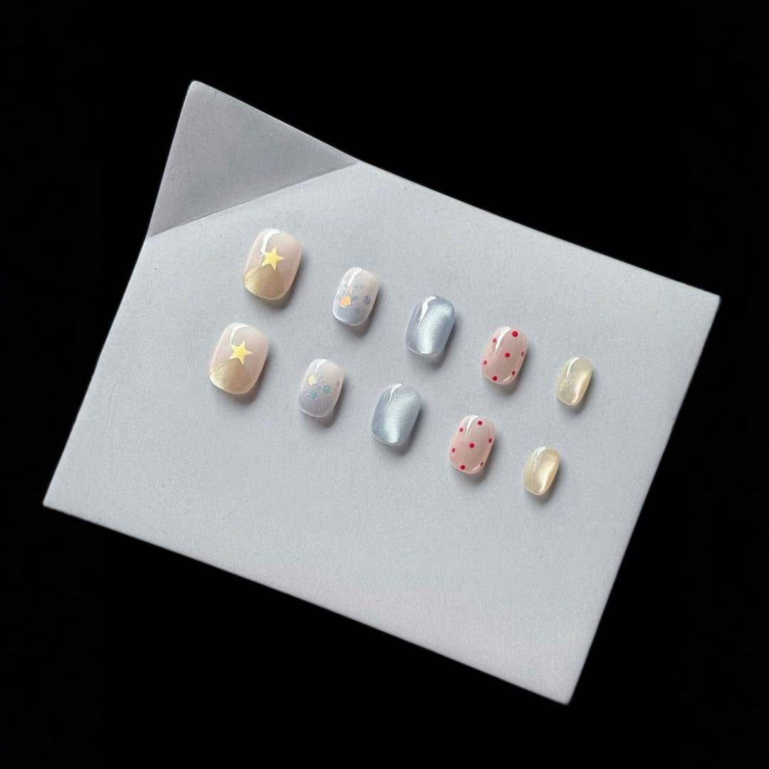 Creative Artistic Press-On Nail Set