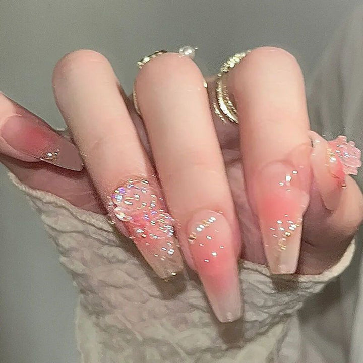Artistic Floral Press-On Nail Art Kit