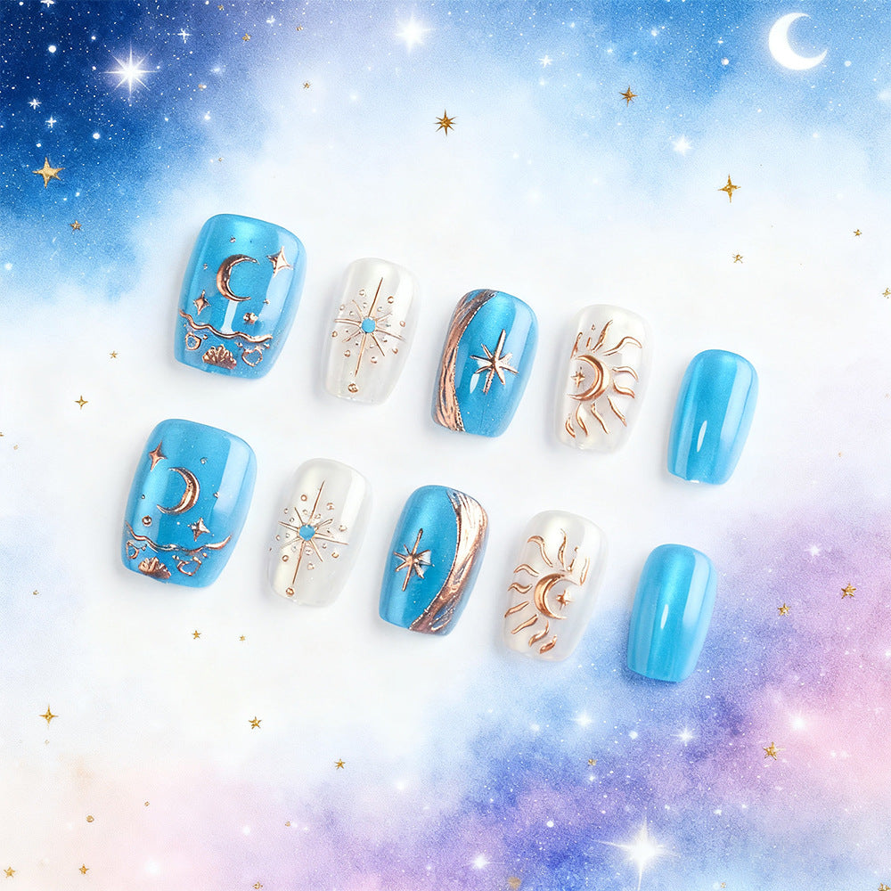 Celestial-Themed Press-On Nail Art Kalsten