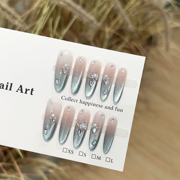 Elegant Gradient Press-On Nail Art Set