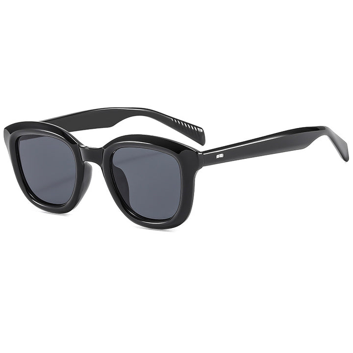 Women’s Fashion Sunglasses in Elegant, Transparent Design Kalsten