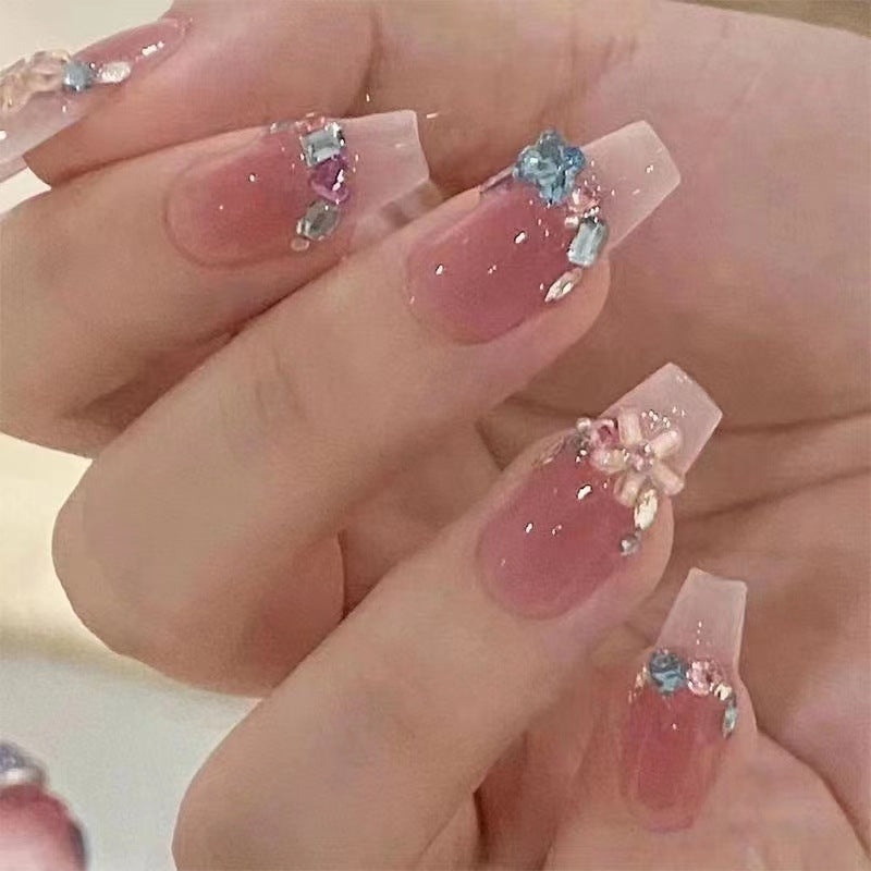 Glitzy Press-On Floral Nail Set