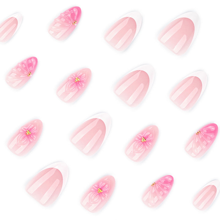 Outstanding nail art with luxurious flower and shell designs Kalsten