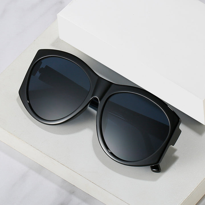 Oversized Vintage-Inspired Fashion Sunglasses Kalsten