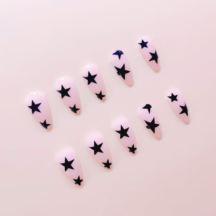 Creative nail tips with star motif Kalsten