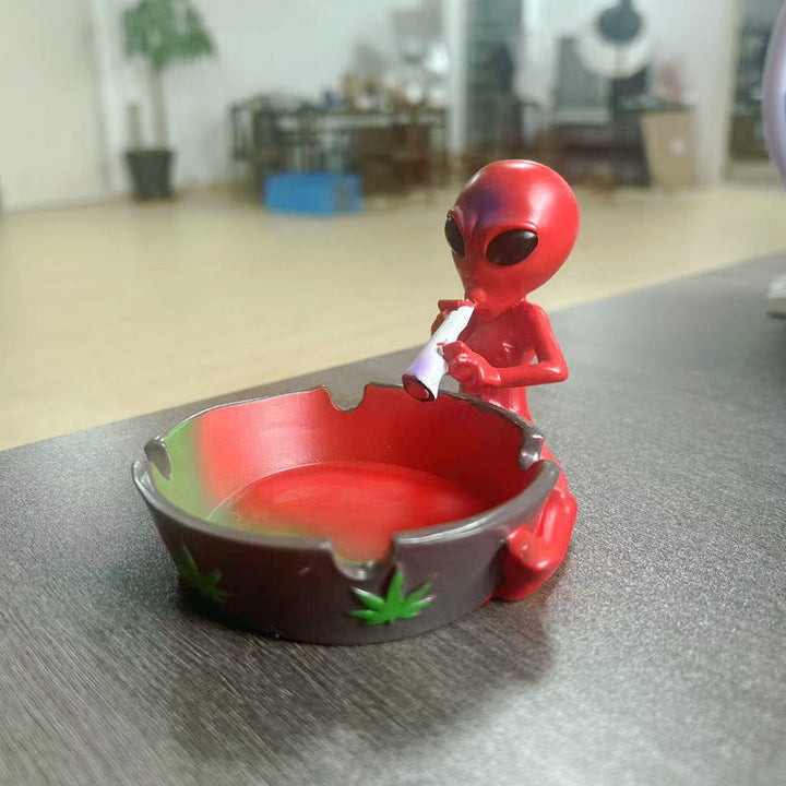 Abstract Ashtray Figure Kalsten