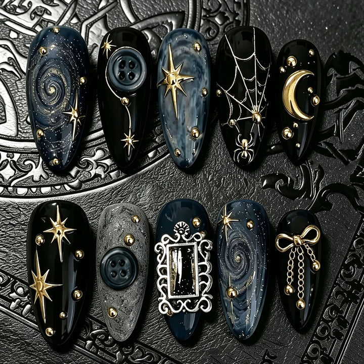 Celestial Themed Press-On Nail Art Kalsten