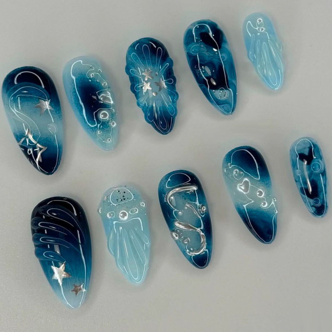 Thematic Artisan Press-On Nail Set Kalsten