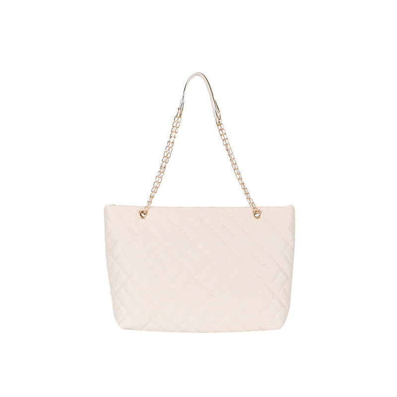 Elegant Quilted Chain-Handled Tote