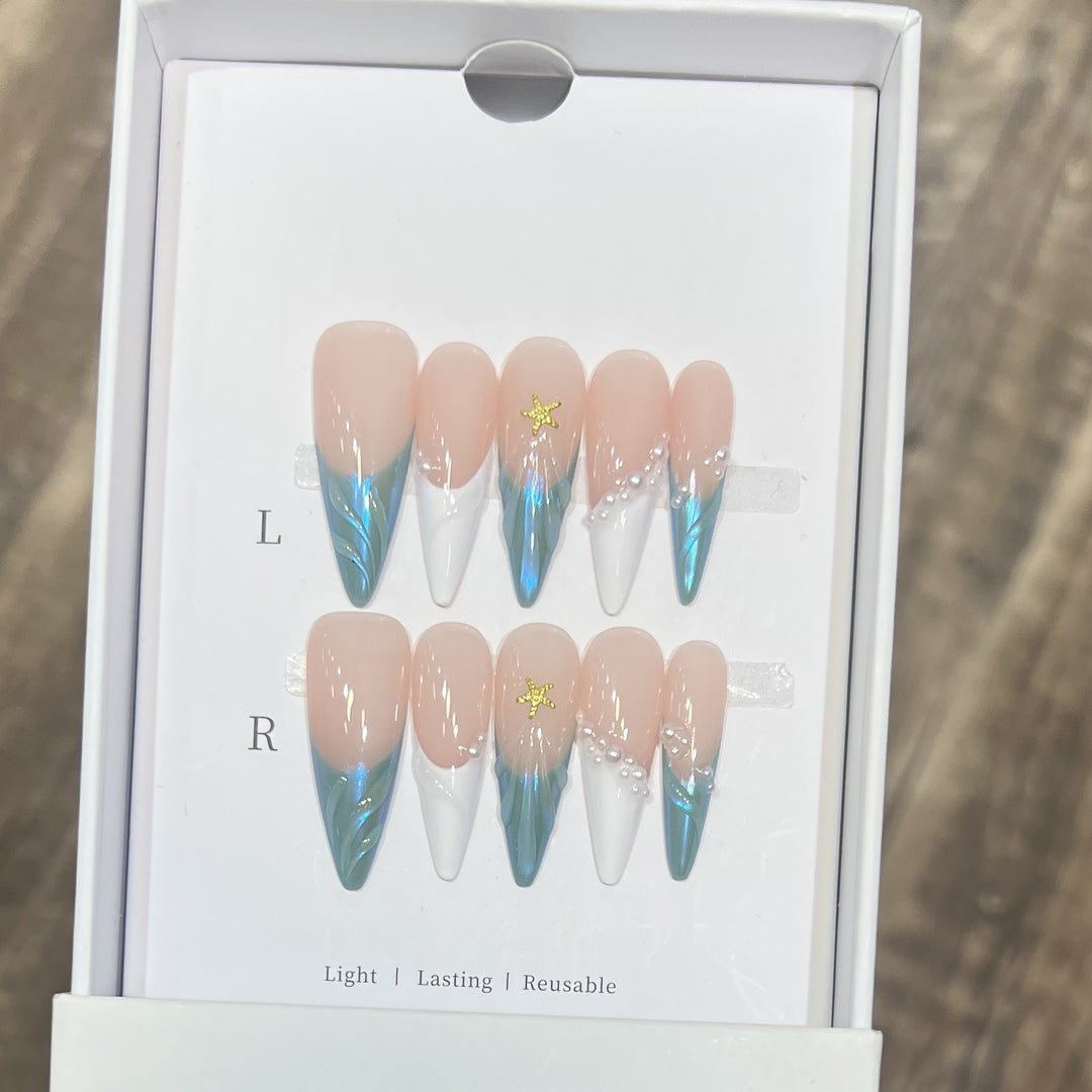 Floral and Polka Dot Press-On Nail Set Kalsten