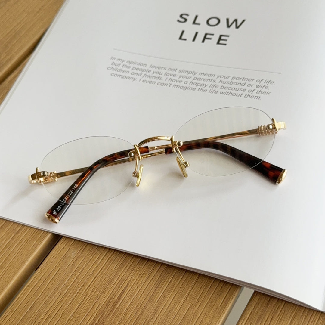 Chic Cat-Eye Frame Glasses Kalsten