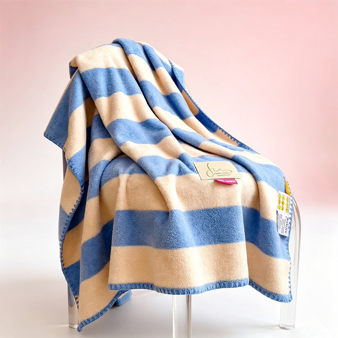 Polka Dot Fleece Throw Blanket