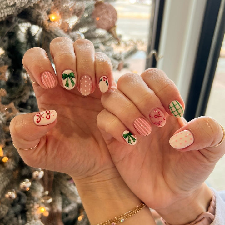 Festive Nail Art Kalsten
