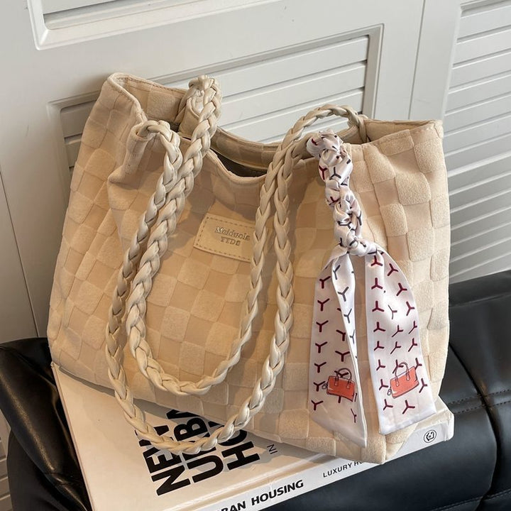 Woven Handcrafted Tote Kalsten