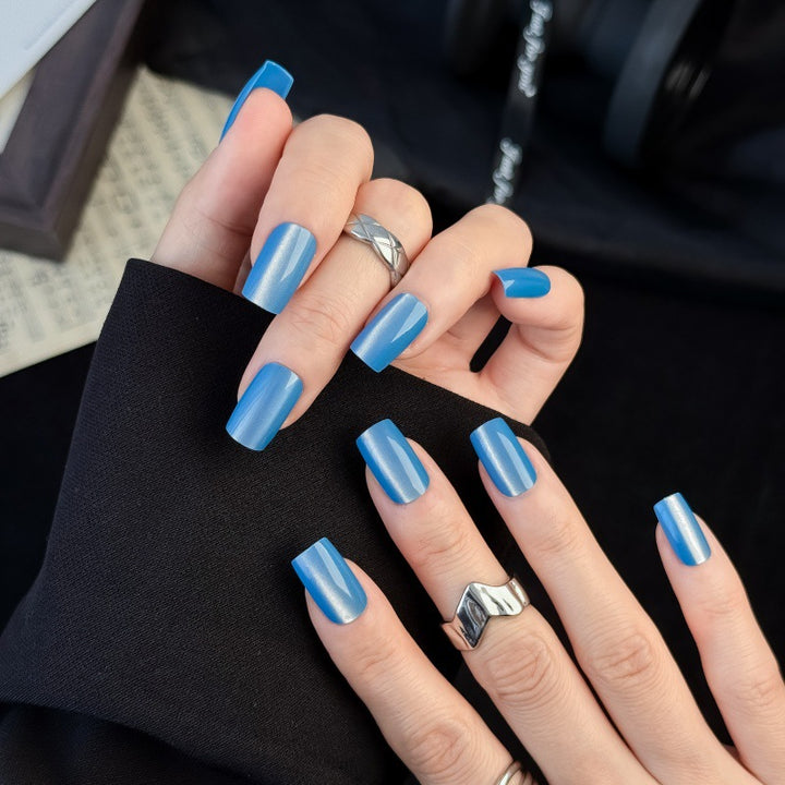 Elegant Lacquered Artificial Nails Kalsten