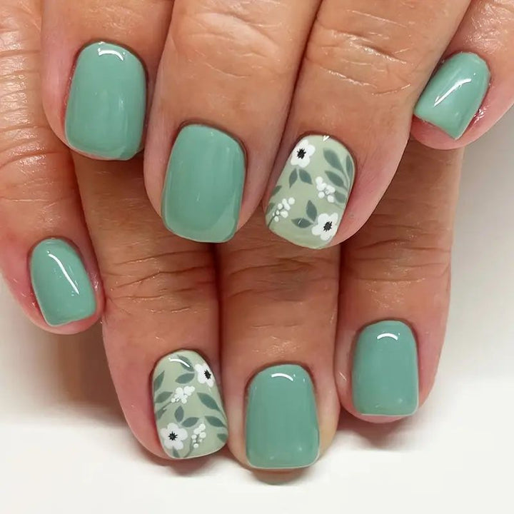 Floral-Themed Nail Art Enhancements Kalsten