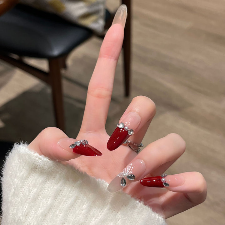 Glamorous Nail Art Kalsten