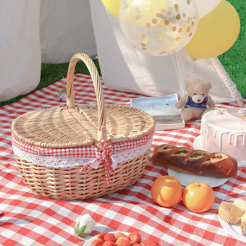 Women's basket with decorative fabric trim and practical carrying handle Kalsten