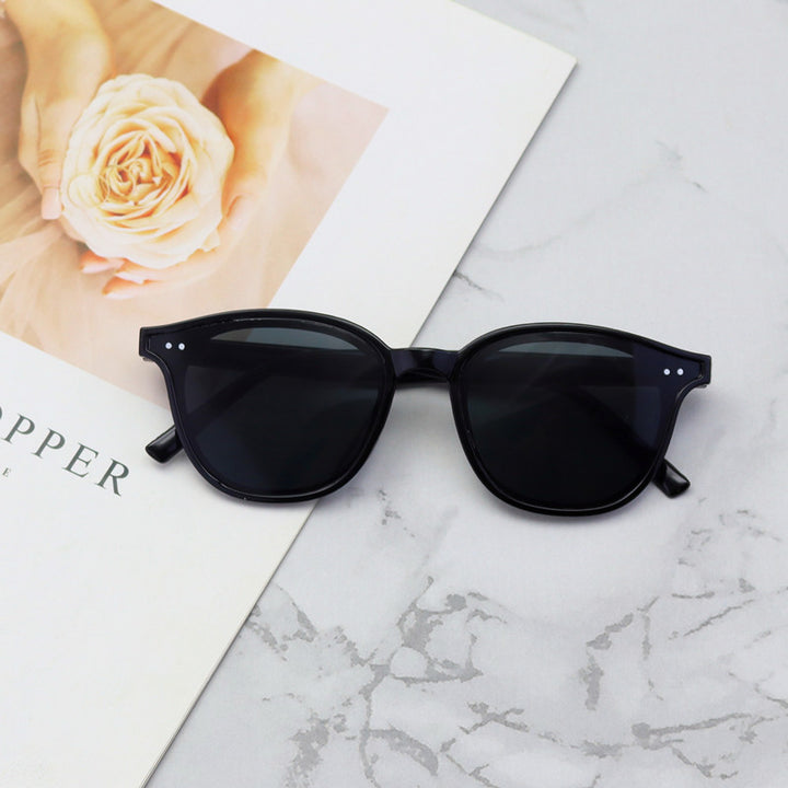 Contemporary Square Frame Sunglasses Kalsten