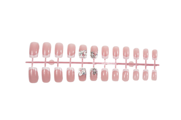 Acrylic nail set with luxurious design elements Kalsten