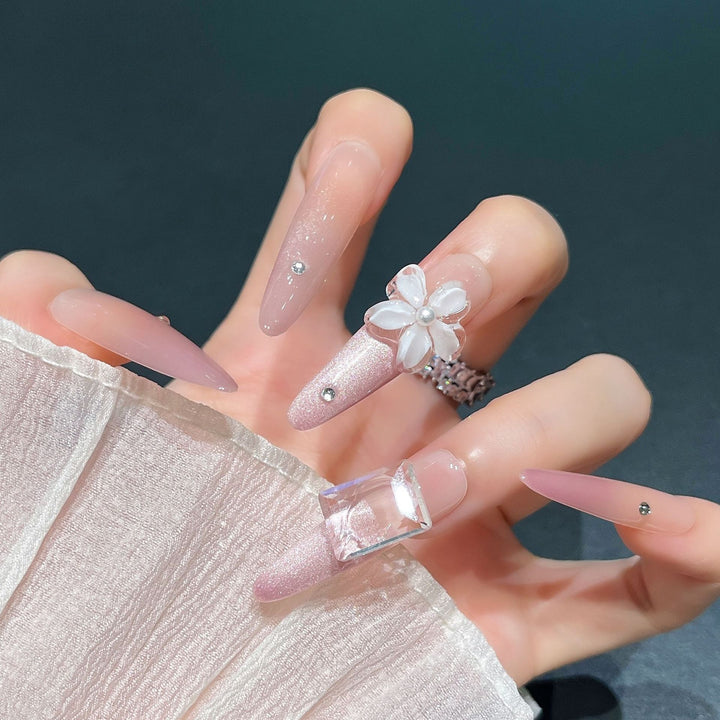 Artistic Decorative Press-On Nails Kalsten