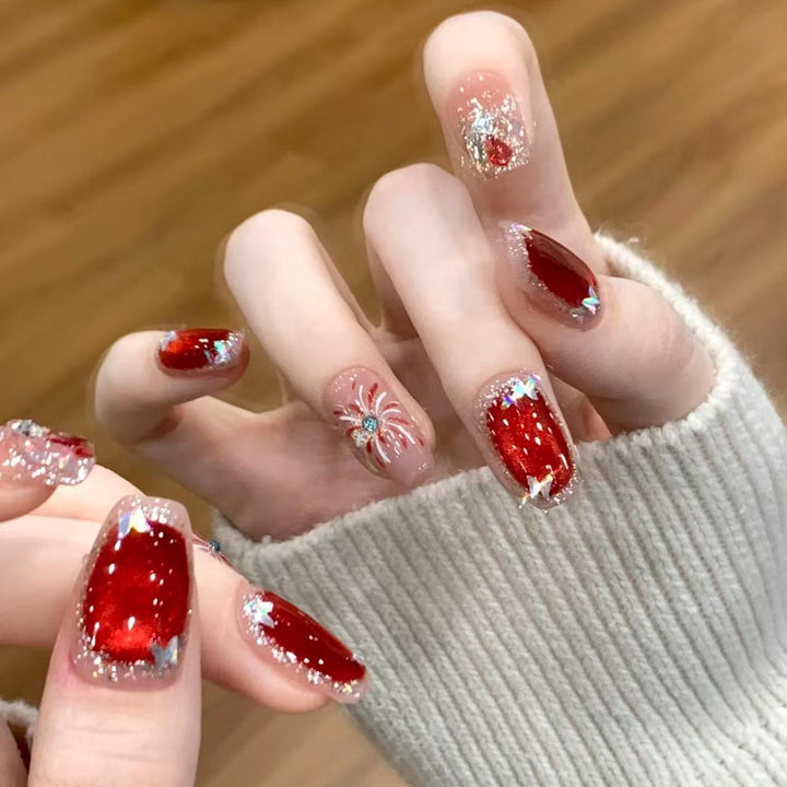 Decorative Holiday-Themed Press-On Nail Art Kalsten