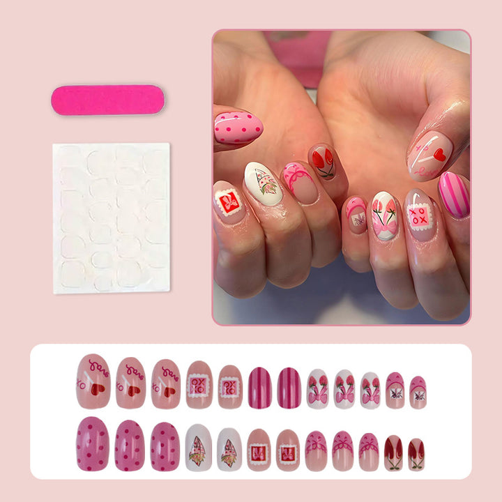 Artificial nail set with romantic floral and heartfelt designs Kalsten