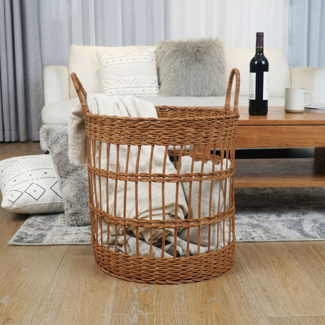 Handcrafted laundry basket made from natural rattan Kalsten