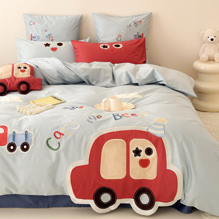 Children's duvet cover set with 3D car application and embroidered design made of softly woven cotton satin