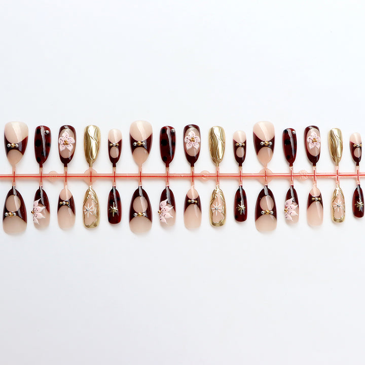 Elegant Designer Press-On Nail Art Collection Kalsten
