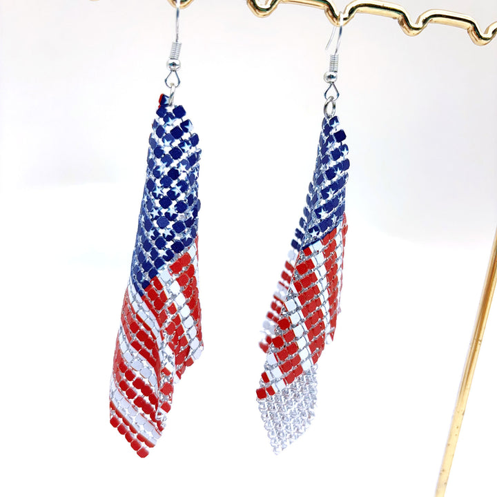 Women nan long layered tassel earrings made of mesh with stripe star pattern Kalsten