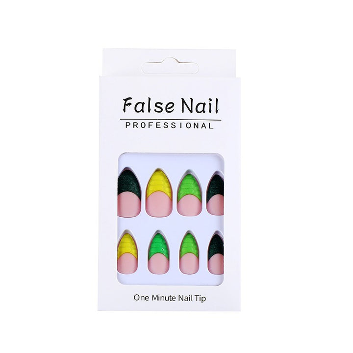 Creative artificial nails with trendy geometric design Kalsten