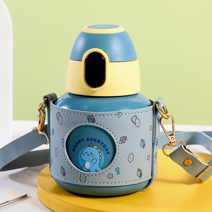 Insulated water bottle with practical carrying strap Kalsten