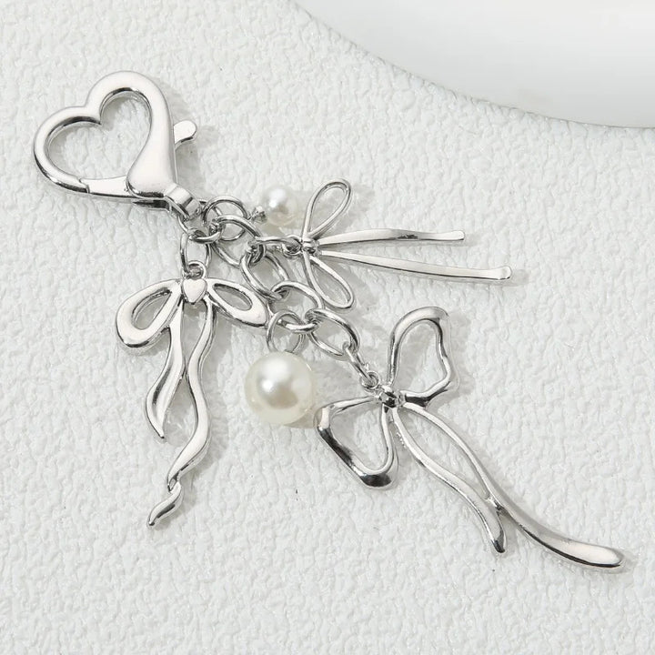 Decorative Heart and Bow Charm Keychain Kalsten