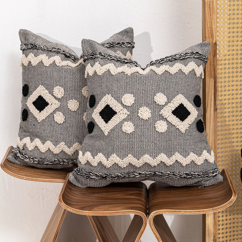 Geometric Pattern Decorative Pillow